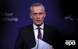 Столтенберг заявив, що НАТО не виживе без США