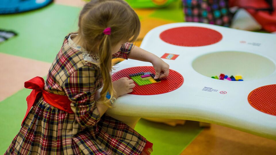 Батьки покинули рідну доньку після тяжкого поранення в Бахмуті. Історія, що розриває серце навпіл