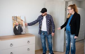 Защитник Мариуполя Сергей получил квартиру от Фонда Рината Ахметова