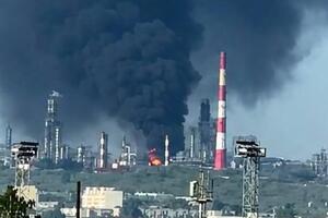 Після атак українських дронів у центральній Росії майже зупинилося нафтоперероблення – Reuters