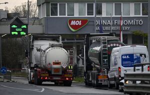 В Венгрии на нефтеперерабатывающем заводе произошел взрыв. Есть погибший и раненые – Мадяр