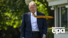 "Не смій так розмовляти, виродку". Трампа, який назвав репортера тупицею, послали на хрін. Відео
