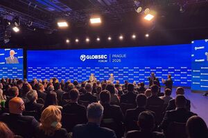 Представители "Стального фронта" выступили на GLOBSEC Defence Forum в Праге