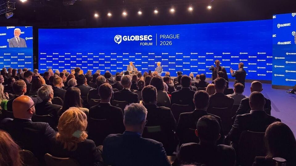 Представники "Сталевого фронту" виступили на GLOBSEC Defence Forum у Празі