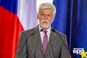 Президент Чехии призвал НАТО "показать зубы" в ответ на провокации России