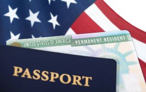 США ускладнять отримання грін-карти для іноземців, які вже перебувають у країні