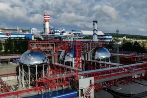 СБУ уразила головне хімпідприємство РФ за 1,7 тис. км від кордону України