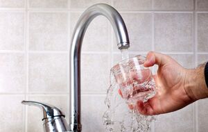 Россия нанесла удар по объекту водоснабжения, в соцсетях писали о якобы попадании в станцию аэрации. Что с водой в Киеве?