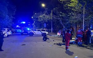 В Одессе взорвался автомобиль с людьми внутри, СБУ квалифицировала это как теракт. Видео