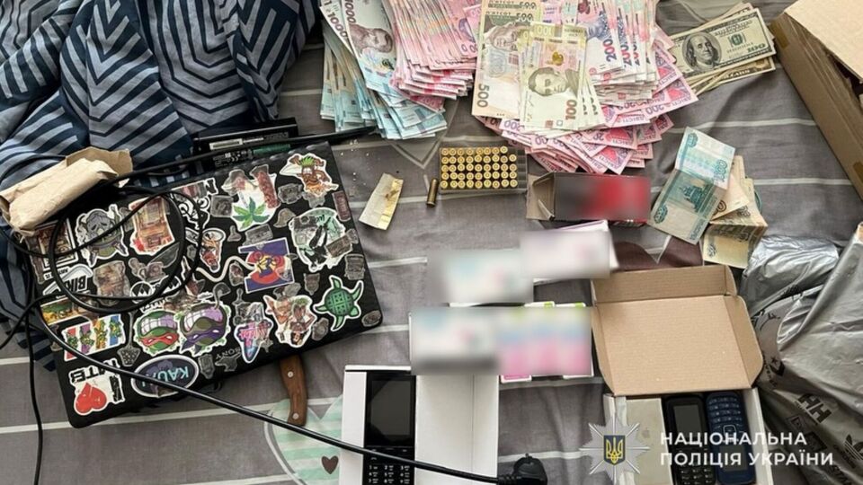Пакунок із набоями, долари й рублі. Нові подробиці смерті військовозобов'язаного у ТЦК у Тернополі