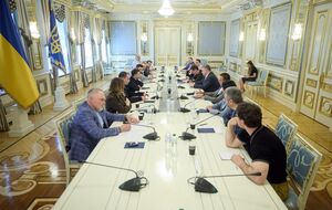 Фракция "Слуга народа" провела встречу с Зеленским. О чем говорили