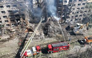 Россия повредила около 300 объектов в Киеве во время массированной атаки – Зеленский
