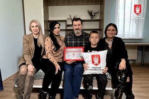 Захисник Маріуполя Антон Трофімов починає нове життя після поранень і полону – "Серце Азовсталі"