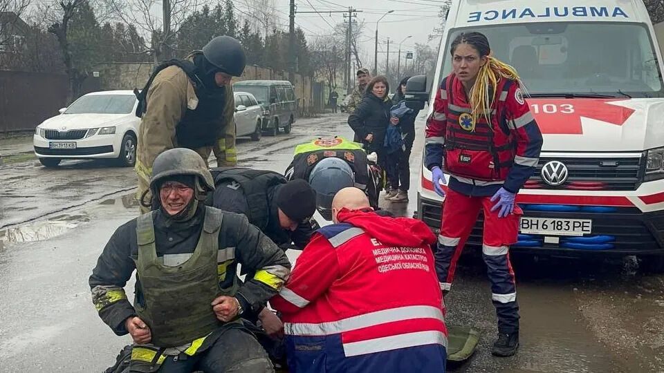 Двойной удар "Искандеров" по спасателям и полиции в Одессе корректировал священник УПЦ МП – СБУ
