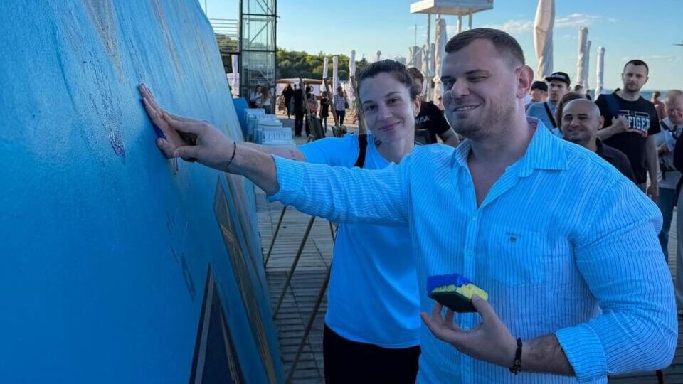 Юрій Дегас відкрив сезон-2026 на інклюзивному пляжі "Калетон-Безмеж" – одному з головних просторів реабілітації ветеранів в Україні