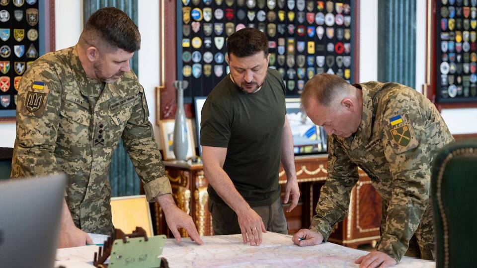 Щонайменше десятки тисяч додатково. Росія готується до мобілізації – Зеленський