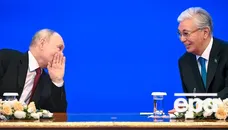Знову? Знову! Путін публічно переплутав імʼя президента Казахстану. Як він його назвав цього разу