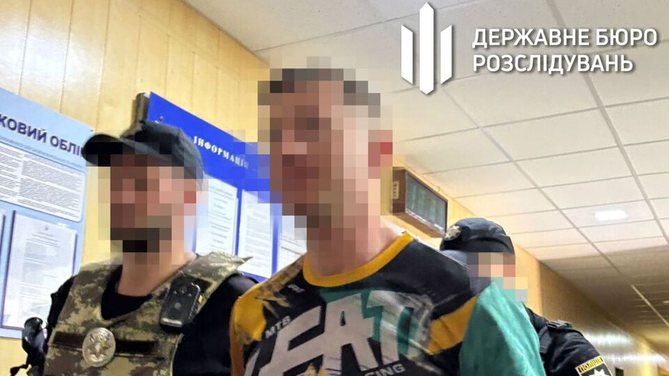 Майор полиции, подозреваемый в попытке изнасиловать 14-летнюю девочку, сказал, что это было "по согласию" – ГБР