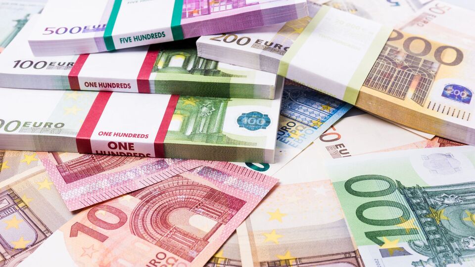 "Одне з найбільш важливих голосувань". Верховна Рада ратифікувала угоду для отримання до €90 млрд від ЄС