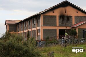 Вистрибували з вікон і балконів. У гуртожитку в Кенії внаслідок пожежі загинуло щонайменше 16 людей