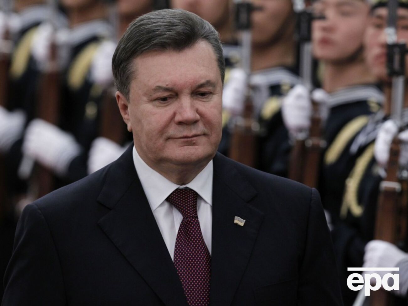 Янукович не крал шапок. Признался создатель этой легенды