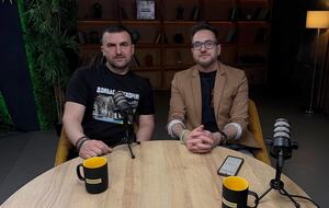 "Я пройшов полон фізично, а родина – морально". Захисник Маріуполя Дмитро Морозов став гостем подкасту "Про Мене. Про Тебе"