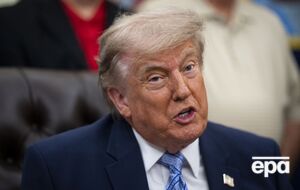 Набряклість ніг, подразнення м'яких тканин. Лікар Трампа опублікував результати його медогляду
