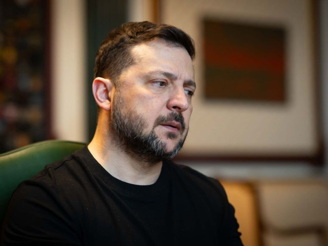 Зеленський попередив про ймовірність масованого обстрілу протягом доби
