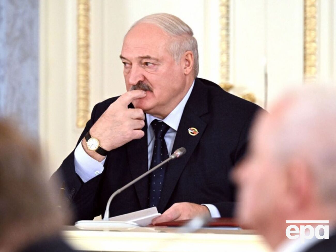 "Если не слепой, увидит больше". Лукашенко прокомментировал заявление о 500 целях в Беларуси, а ВСУ назвал "колхозниками"