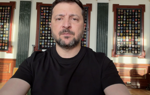Україна намагається збивати всі російські БПЛА, які летять у бік інших країн – Зеленський