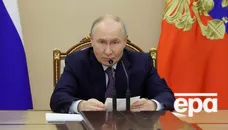 Путін тижнями сидить у бункерах і хвилюється, що Шойгу влаштує переворот. Його головні страхи