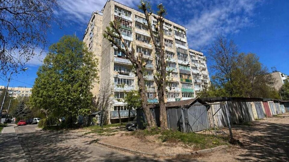 У Львові комунальники "прозвітували" про нібито виконані роботи згенерованим ШІ фото