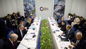 Десятки лідерів Європи зібралися у Вірменії, де розташована військова база РФ. Головне про саміт у Єревані