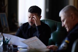 Зеленський розповів про плани росіян щодо використання окупованих територій України