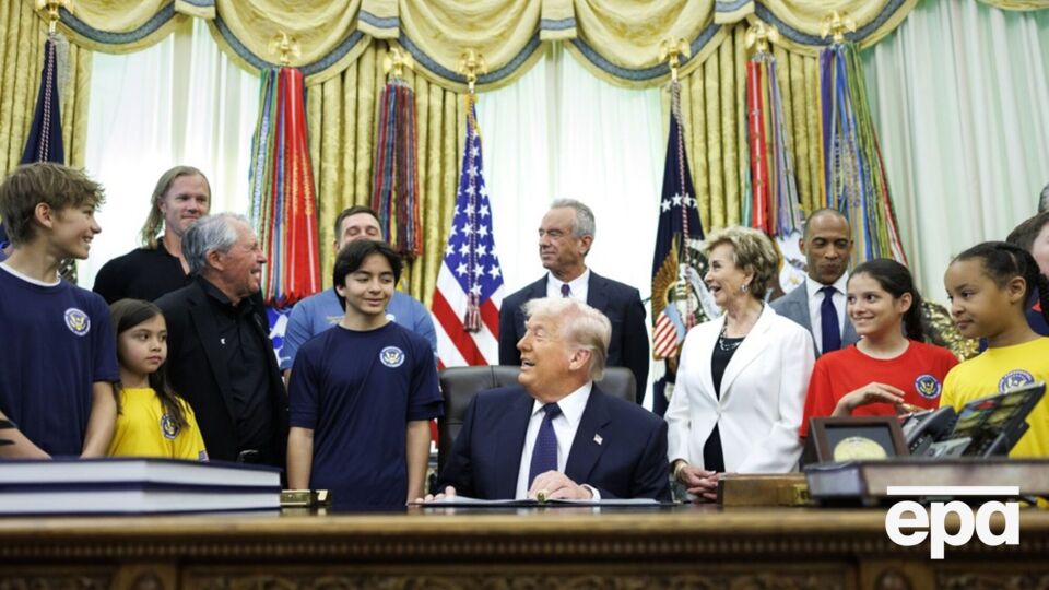 Трамп під час виступу перед дітьми розповідав про вбивства в Ірані та ядерну зброю