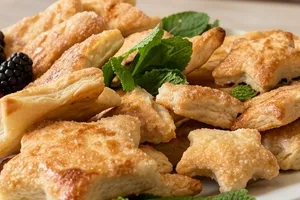 Смешали муку с пивом – и за пять минут готово печенье к чаю. Рецепт от тещи Гордона