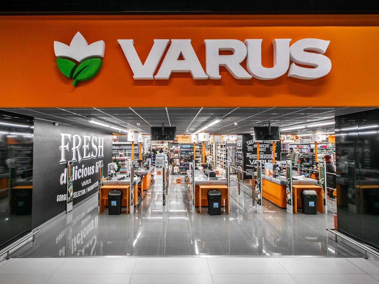 В Днепре удар РФ пришелся по складу VARUS. Есть жертвы и раненые. Фото