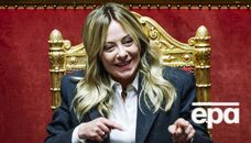 "Навіть покращили". Мелоні прокоментувала своє фото у спідньому, згенероване ШІ