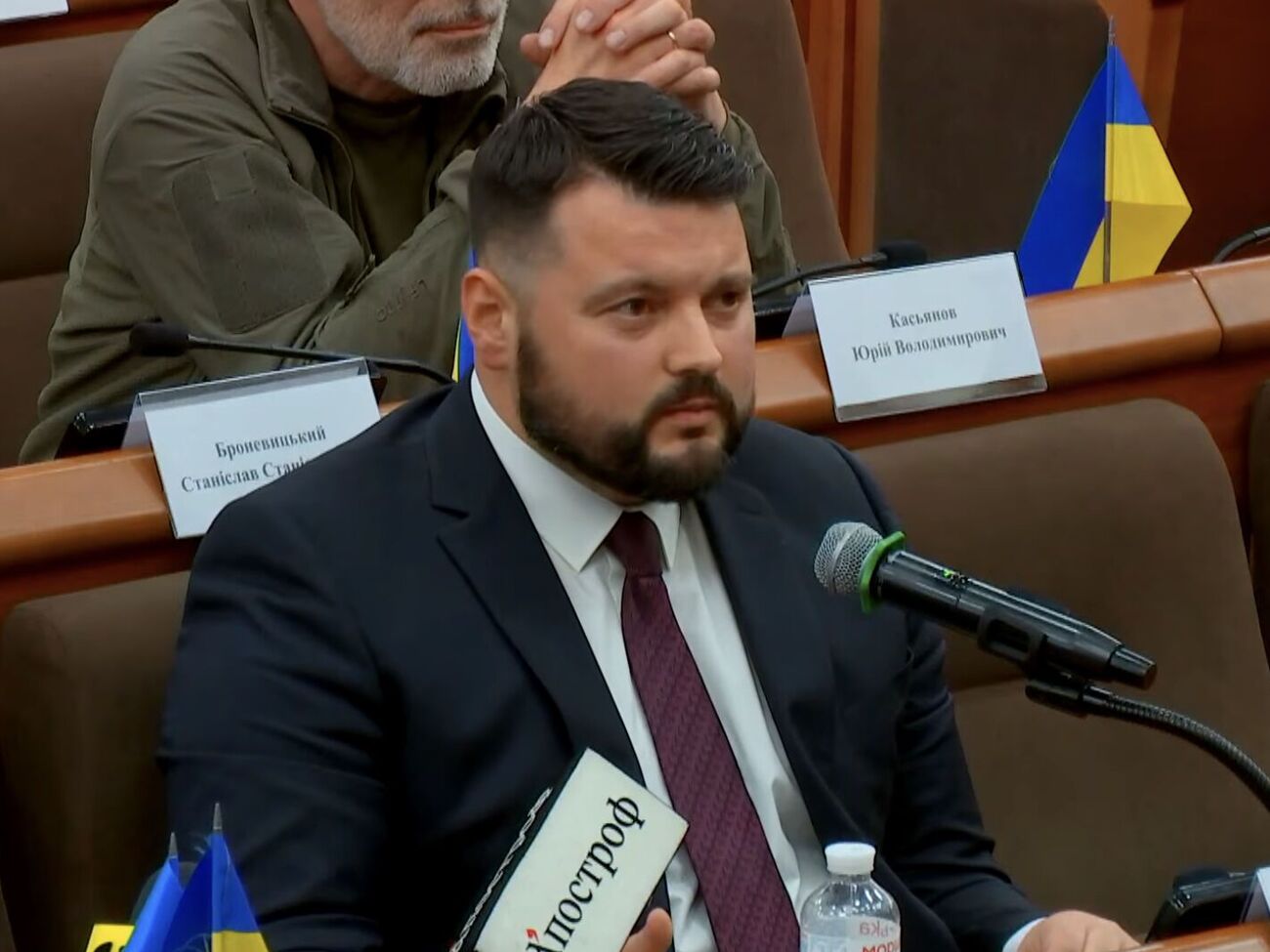 "Або погоджуєтеся, або вас тут ніхто не тримає". Експрокурор САП заявив про тиск Клименка на прокурорів
