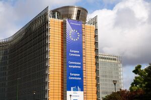 У ЄС відповіли, чи евакуйовуватимуть своїх дипломатів із Києва після погроз РФ