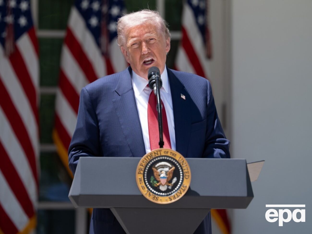 Трамп заявил, что Украина и РФ согласились на перемирие 9–11 мая и большой обмен пленными