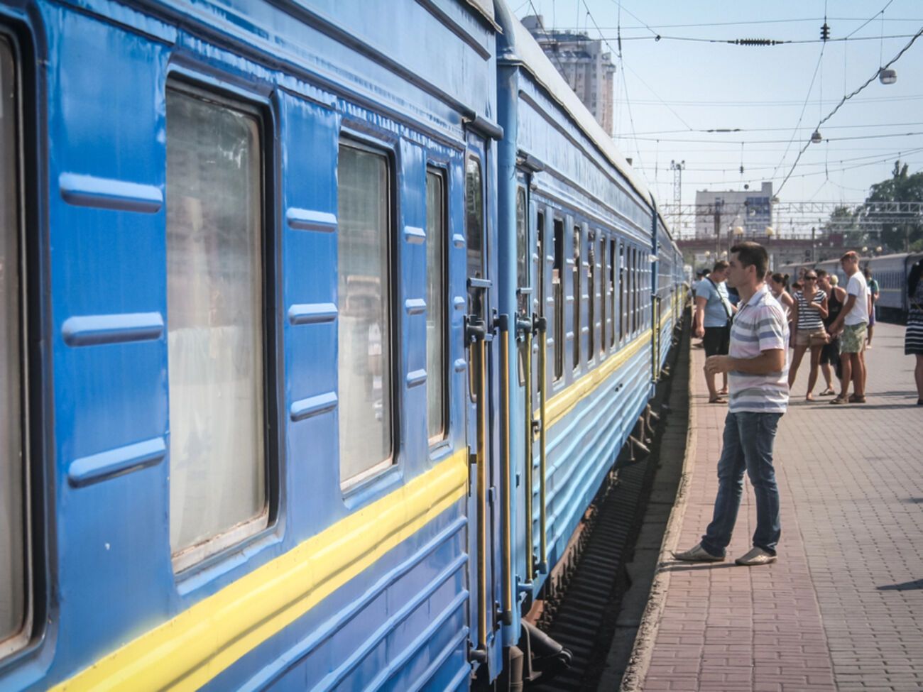 Керівництво вагонобудівного заводу доправило "Укрзалізниці" пасажирські вагони з неякісного металу – Сазонов