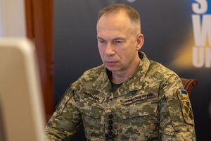 Росія терміново розгортає додаткові сили для протидії українським БПЛА – Сирський