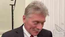 У Кремлі відреагували на указ Зеленського про дозвіл на парад у Москві. Відео