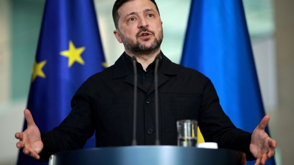 "Ми захищаємо нашу Європу". Зеленський привітав українців із Днем Європи