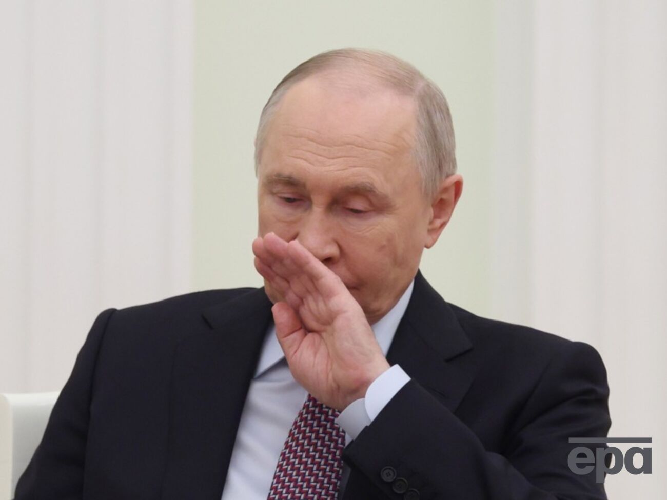 "Зіркою параду була лисина". Зачіска Путіна розсмішила мережу. Відео