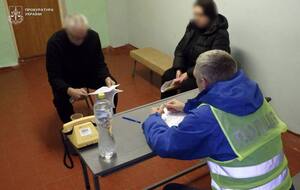 Стріляв по дітях із вікна квартири й поранив шістьох. У Сумах судитимуть чоловіка – прокуратура