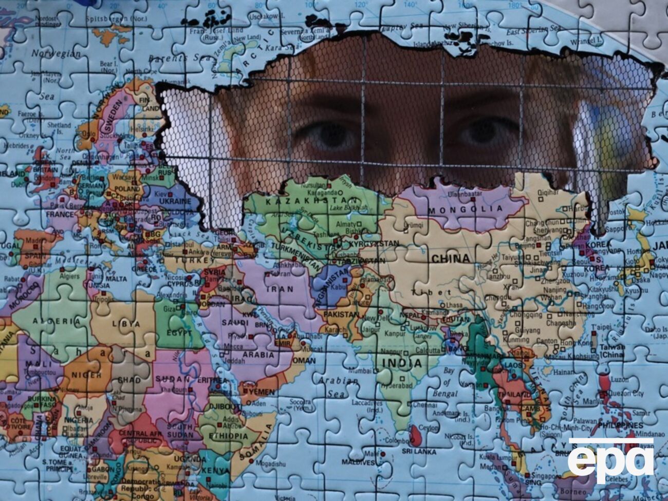 "Смесь анархии, фрагментации и насилия". Как будет распадаться Россия?