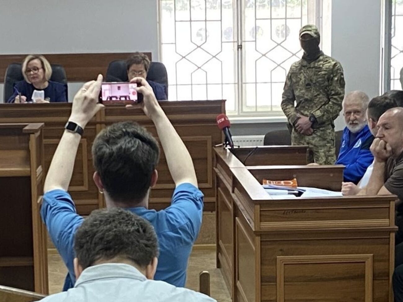 Адвокат Карпенко подав позов до Коломойського на 4,4 млрд грн у справі про замах на вбивство
