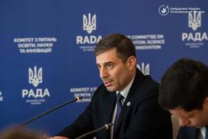 Ермак звонил Лубинцу, когда уже работал адвокатом. Омбудсмен рассказал, почему отказал ему